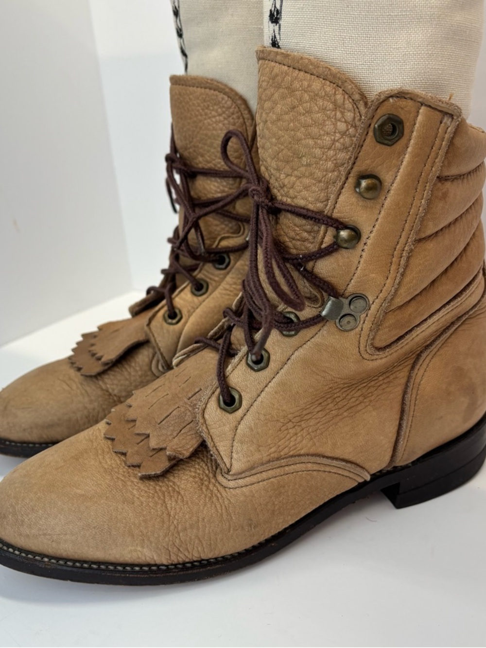 Justin Vintage Tan Leather Lace Up Kiltie Roper Boots L448 Womens Size 7.5